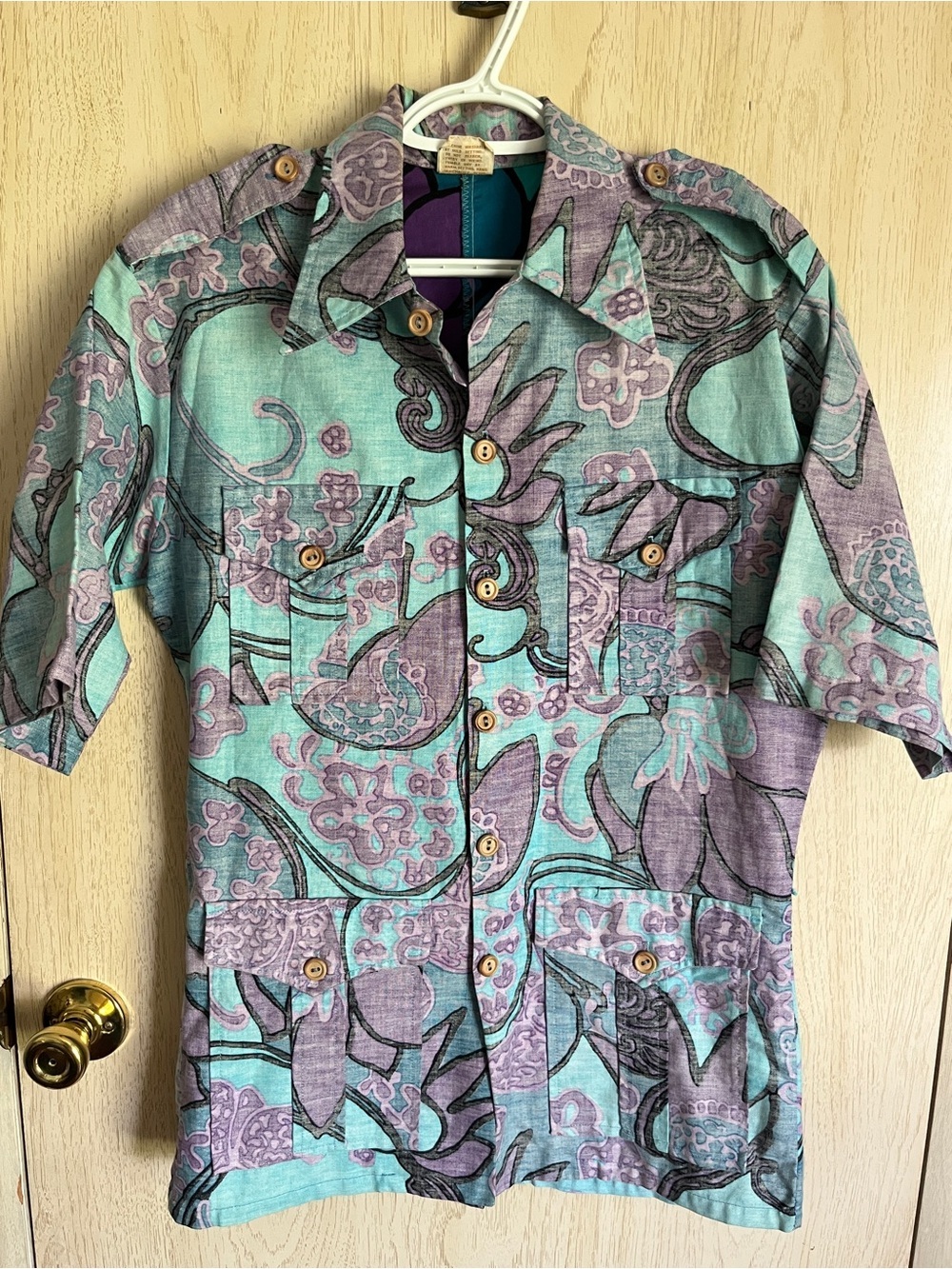 Barefoot in Paradise Vintage 1970s Safari Shirt Aqua Purple Hawaiian Shirt Small